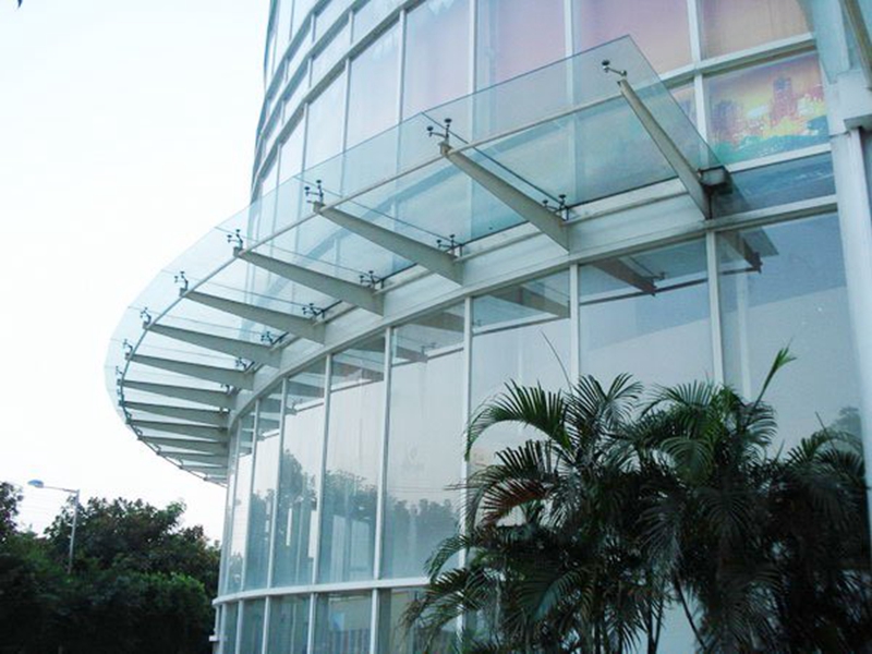钢结构玻璃雨蓬